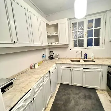 Of Cihangir Cozy Location,2 Bedrooms And An Elevator Appartement *